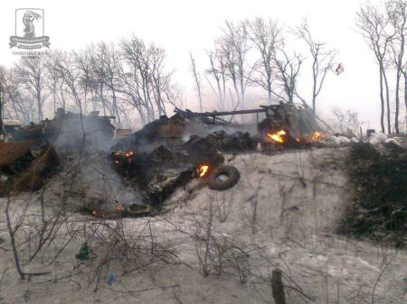 Russian tanks destroyed near Debaltseve